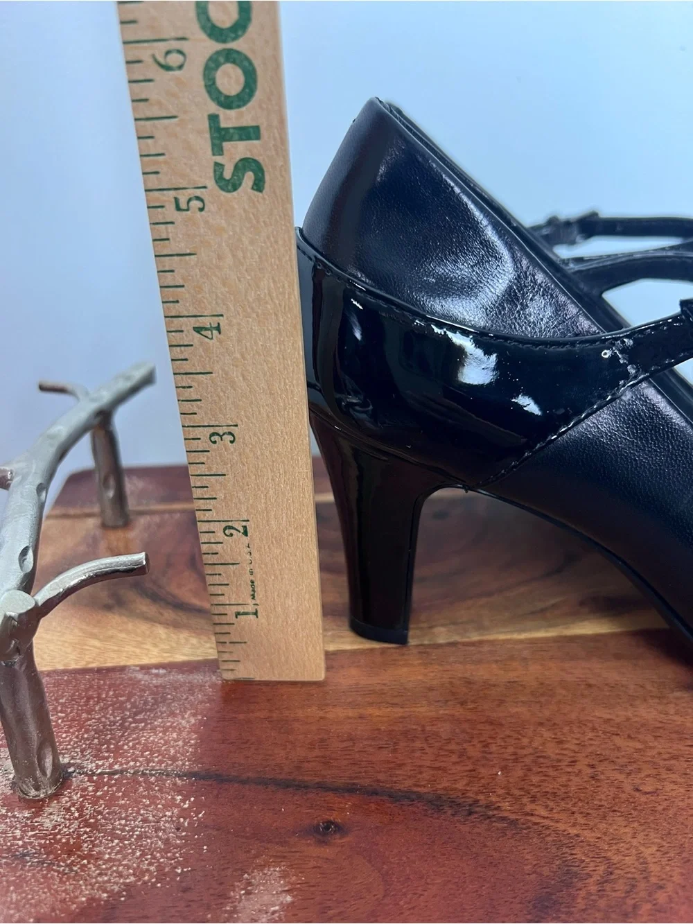 Giani Bernini Black Patent T-Strap Mary Jane Pumps Women’s 8 M